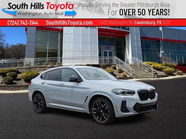 2023 BMW X4 M40i's photo