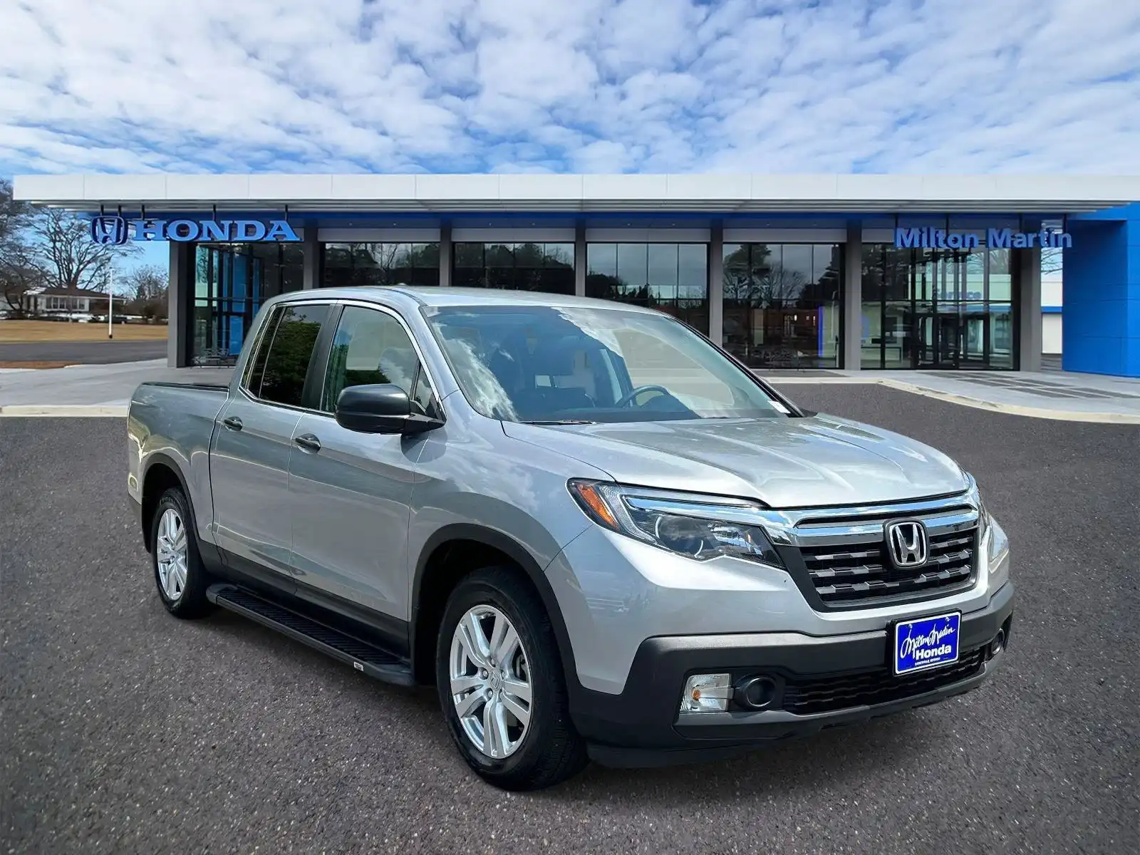 2019 Honda Ridgeline RT's photo