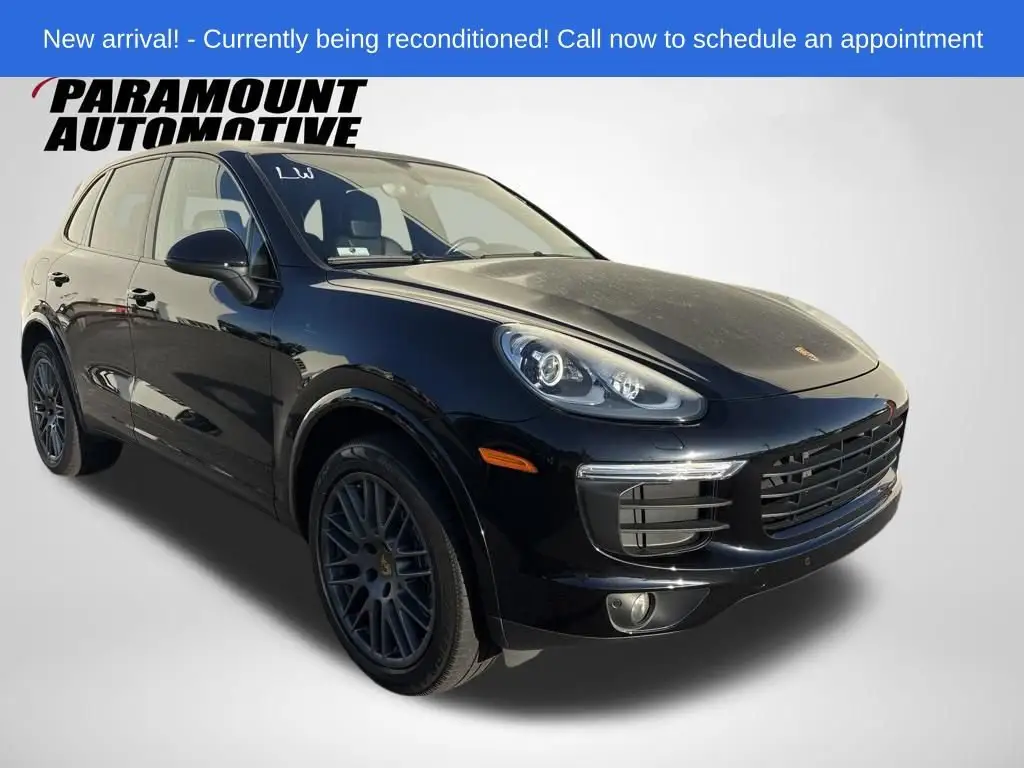 2017 Porsche Cayenne Platinum Edition photo 1