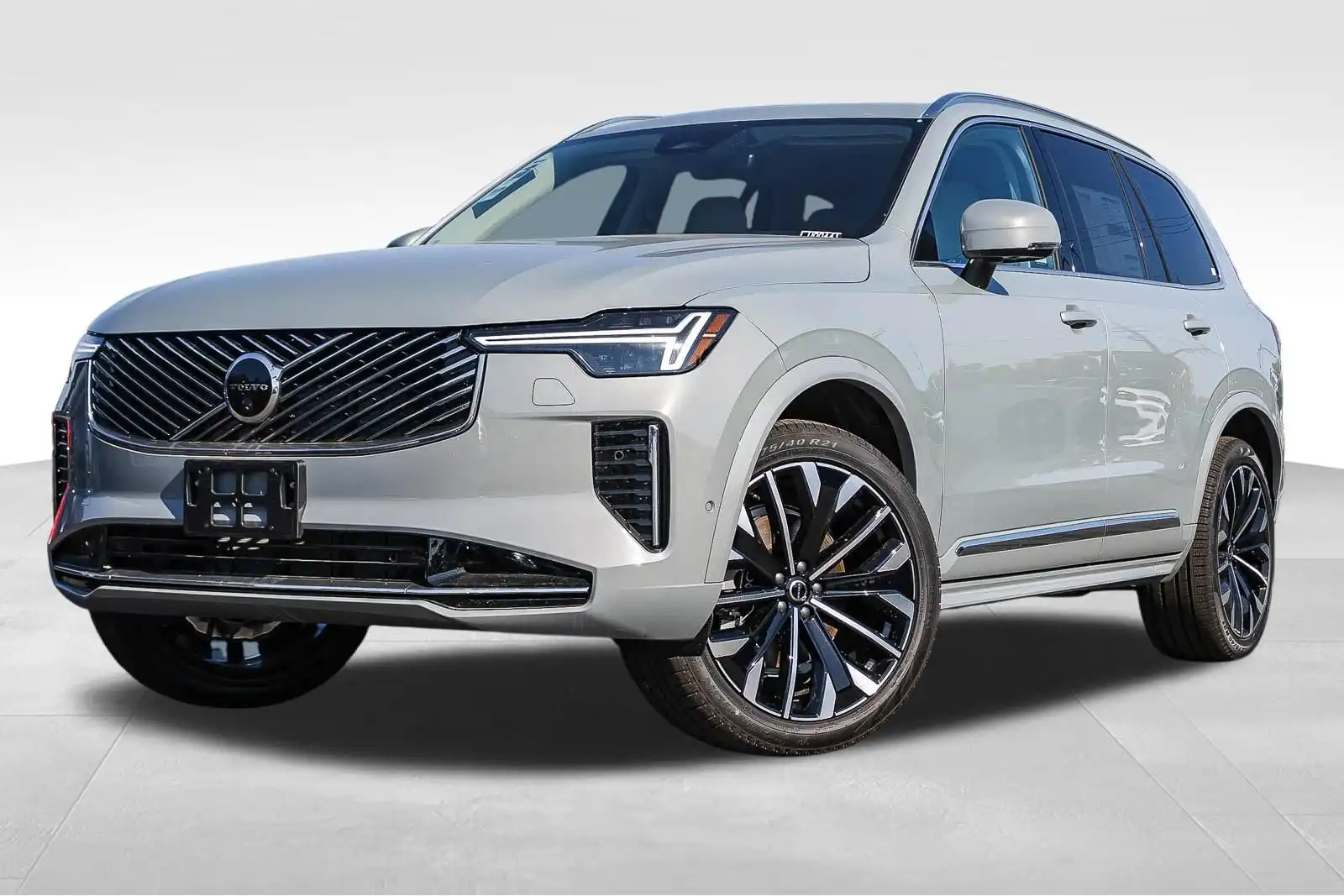2026 Volvo XC90 B6 Ultra Bright 7-Seater AWD's photo