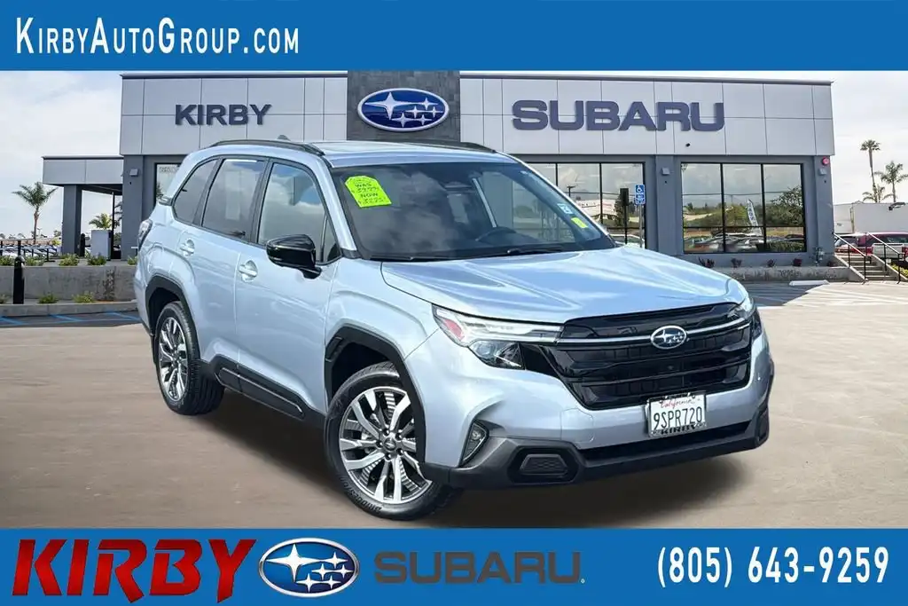 2025 Subaru Forester Touring's photo