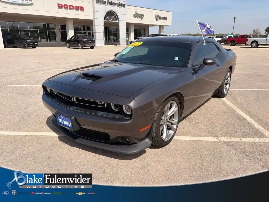 2022 Dodge Challenger GT Auto's photo