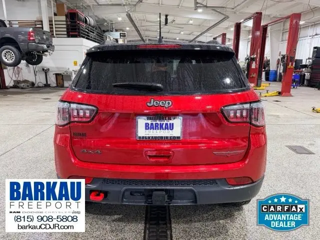 2025 Jeep Compass Trailhawk 4X4 photo 4