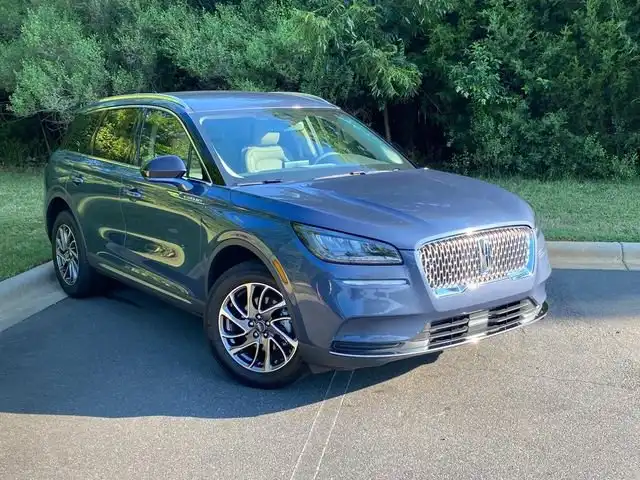 2022 Lincoln Corsair FWD's photo