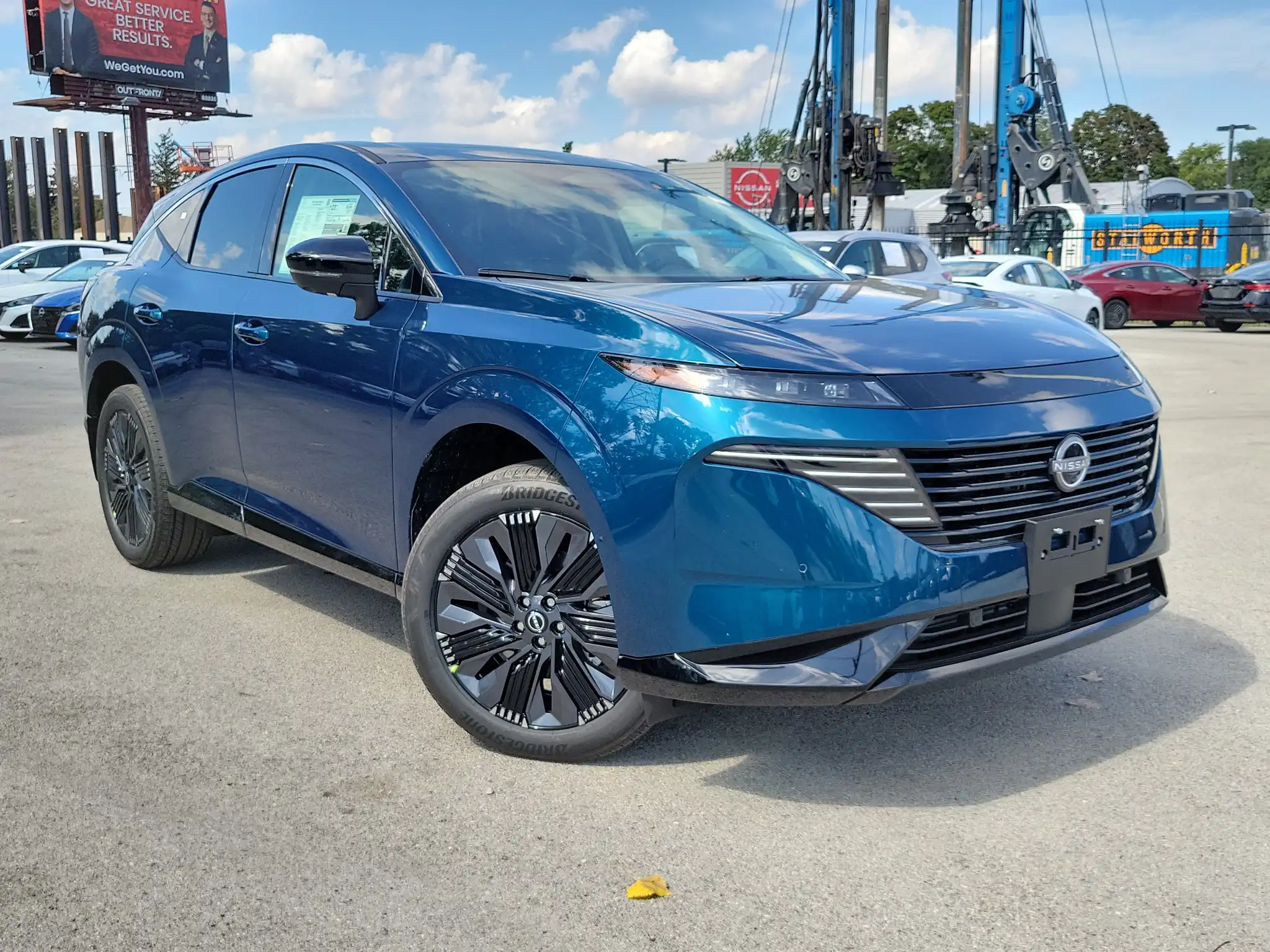 2027 Nissan Murano Platinum AWD's photo