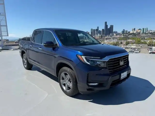 2023 Honda Ridgeline RTL-E AWD's photo