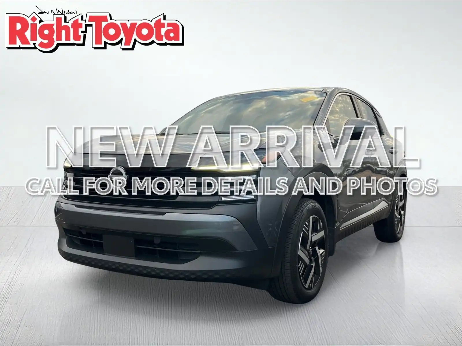 2025 Nissan Kicks 2.0 SV's photo