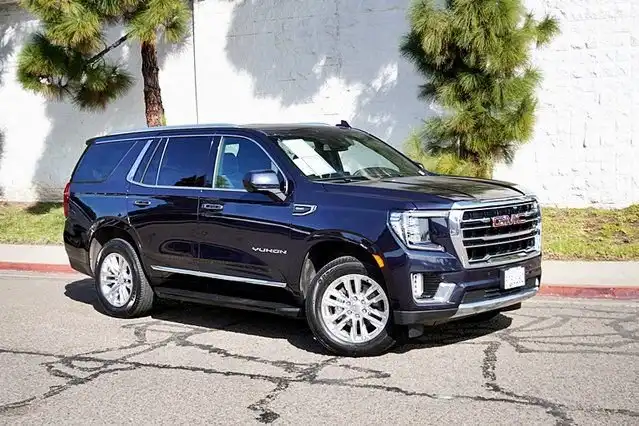 2023 GMC Yukon 4WD SLT's photo