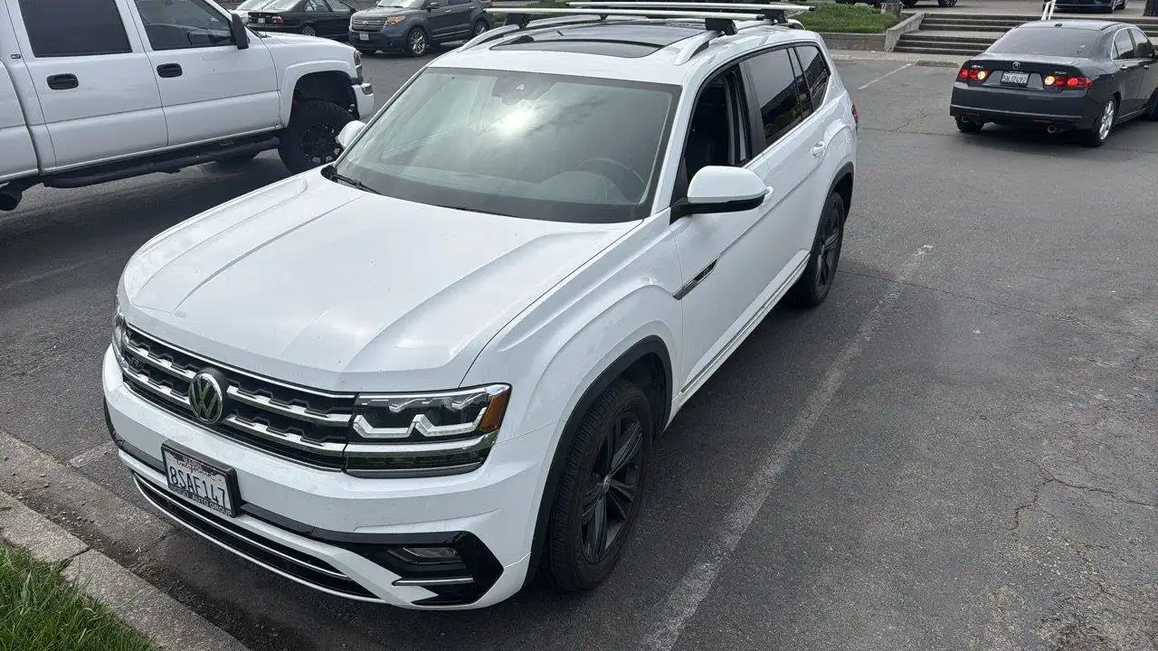 2020 Volkswagen Atlas 3.6L V6 SEL R-Line Tiptronic 4Motion's photo