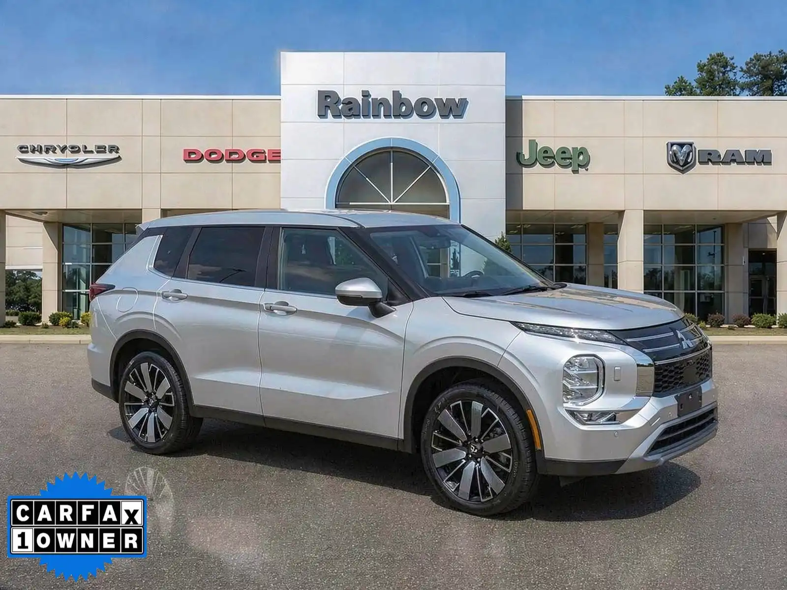 2025 Mitsubishi Outlander SE S-AWC's photo