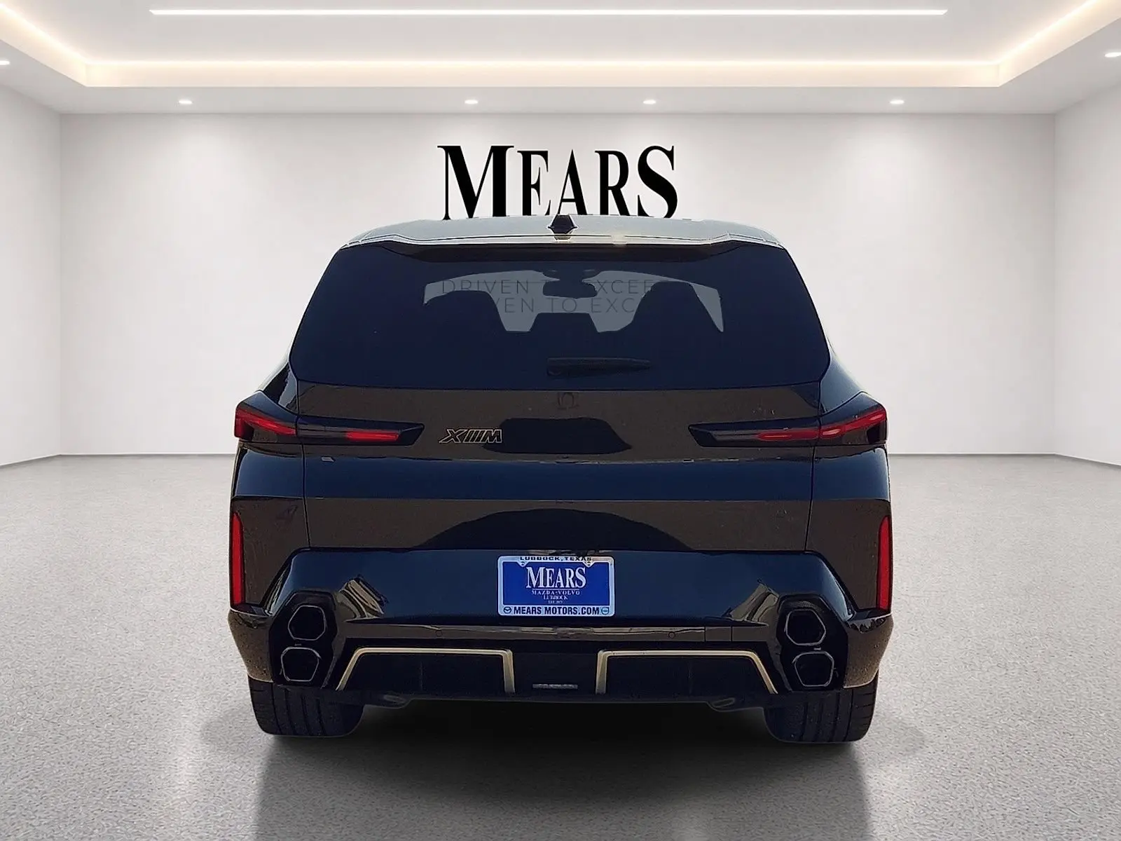 2023 BMW XM Base photo 4