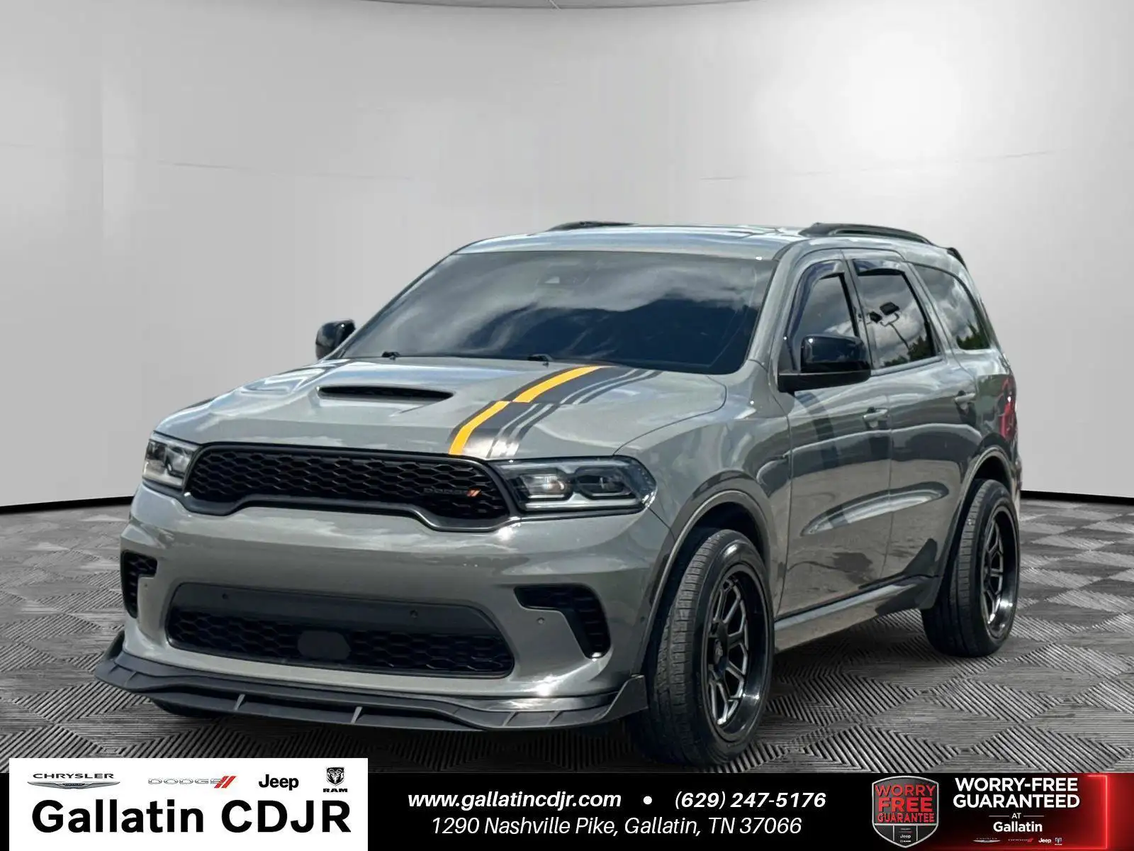 2023 Dodge Durango HEMI R/T AWD Orange's photo