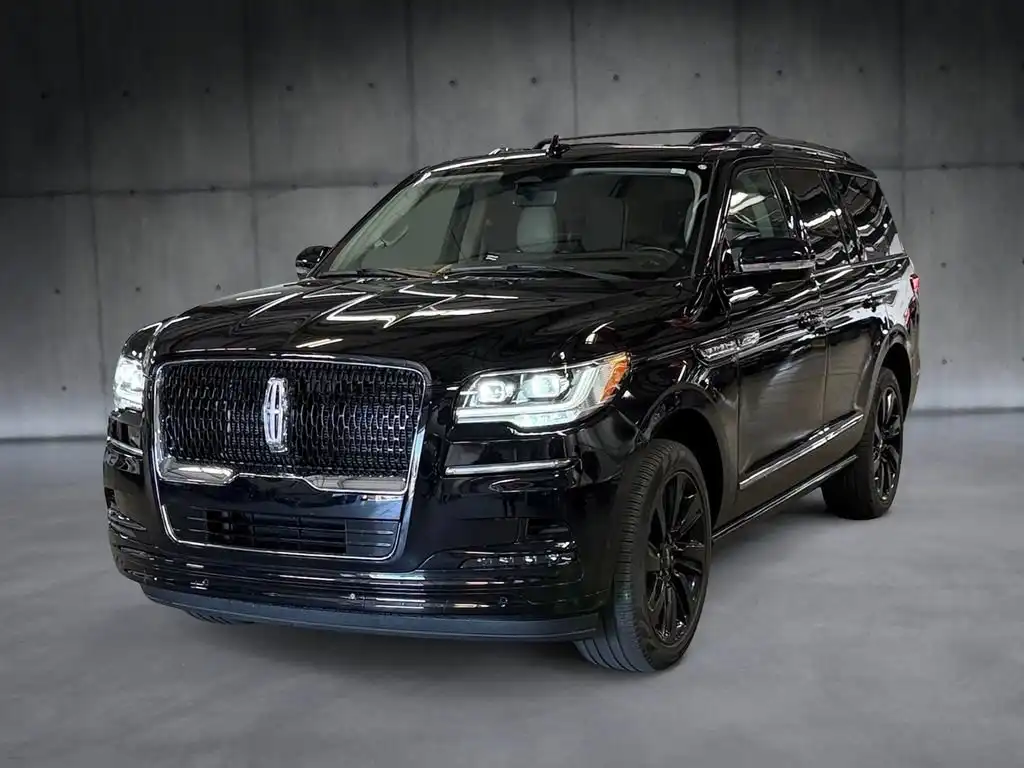 2023 Lincoln Navigator Reserve 4WD's photo