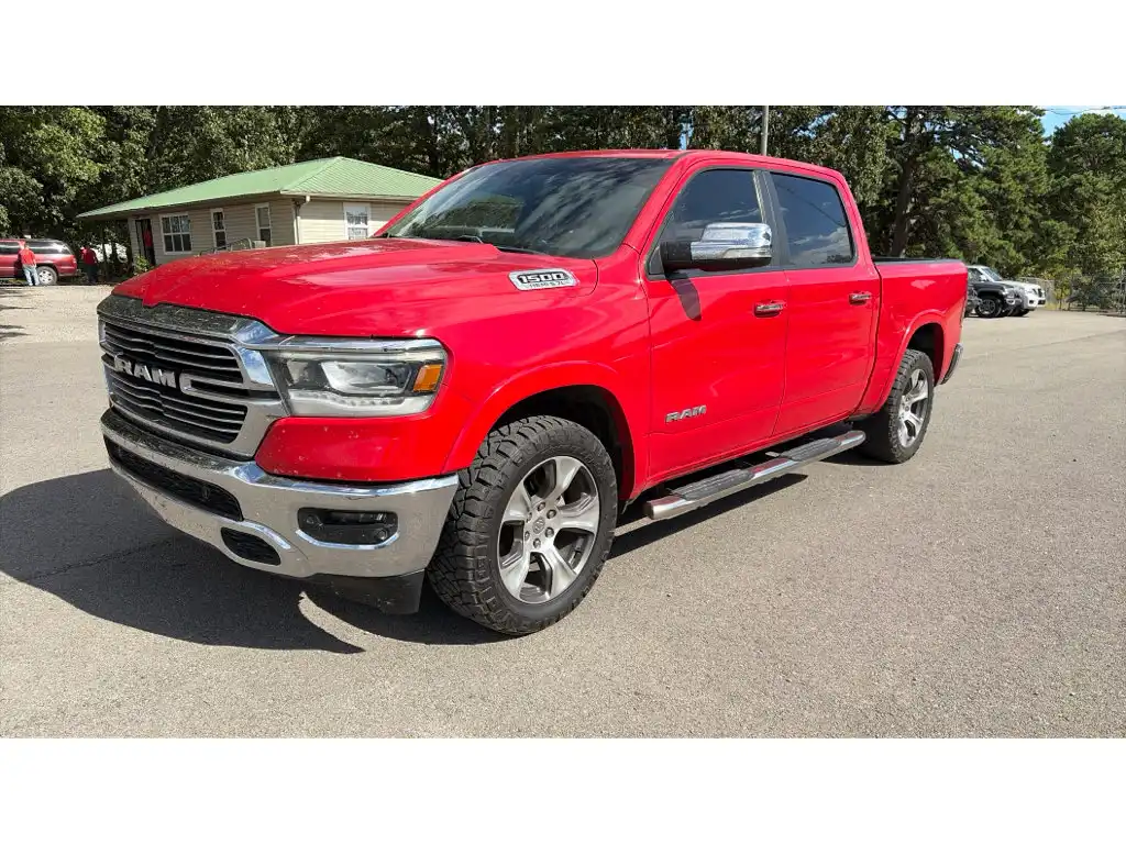 2020 RAM 1500 Laramie 4x4 Crew Cab 5'7's photo