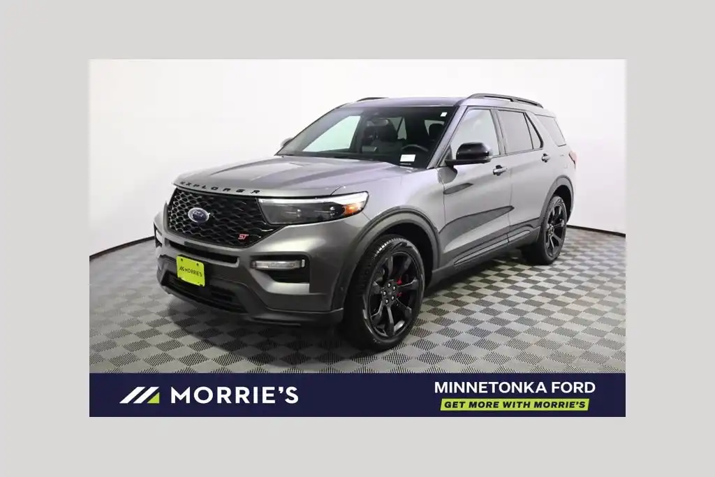2022 Ford Explorer ST 4WD's photo