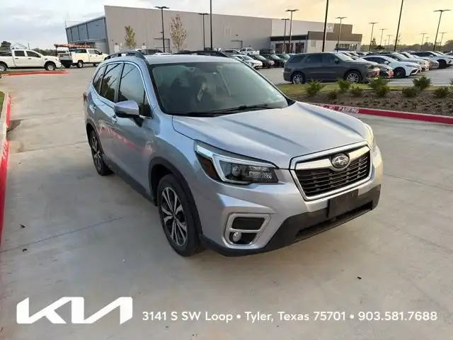 2021 Subaru Forester Limited's photo