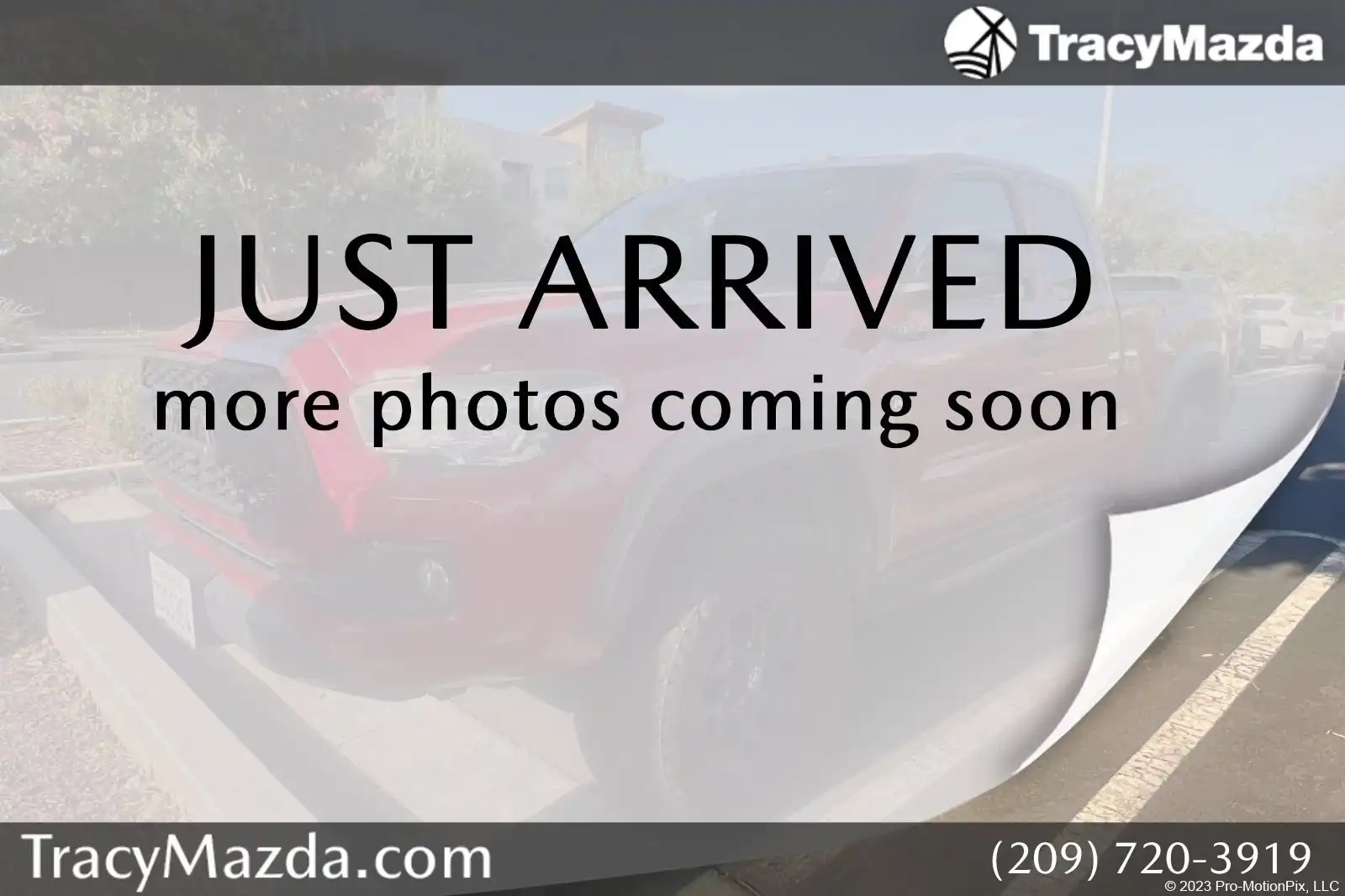 2020 Toyota Tacoma SR Access Cab 2WD V6 Auto SB's photo