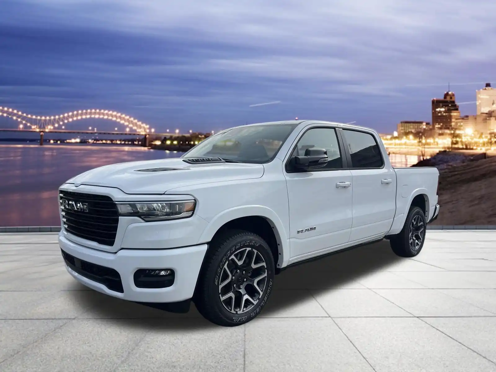 2025 RAM 1500 Laramie Crew Cab 5'7's photo