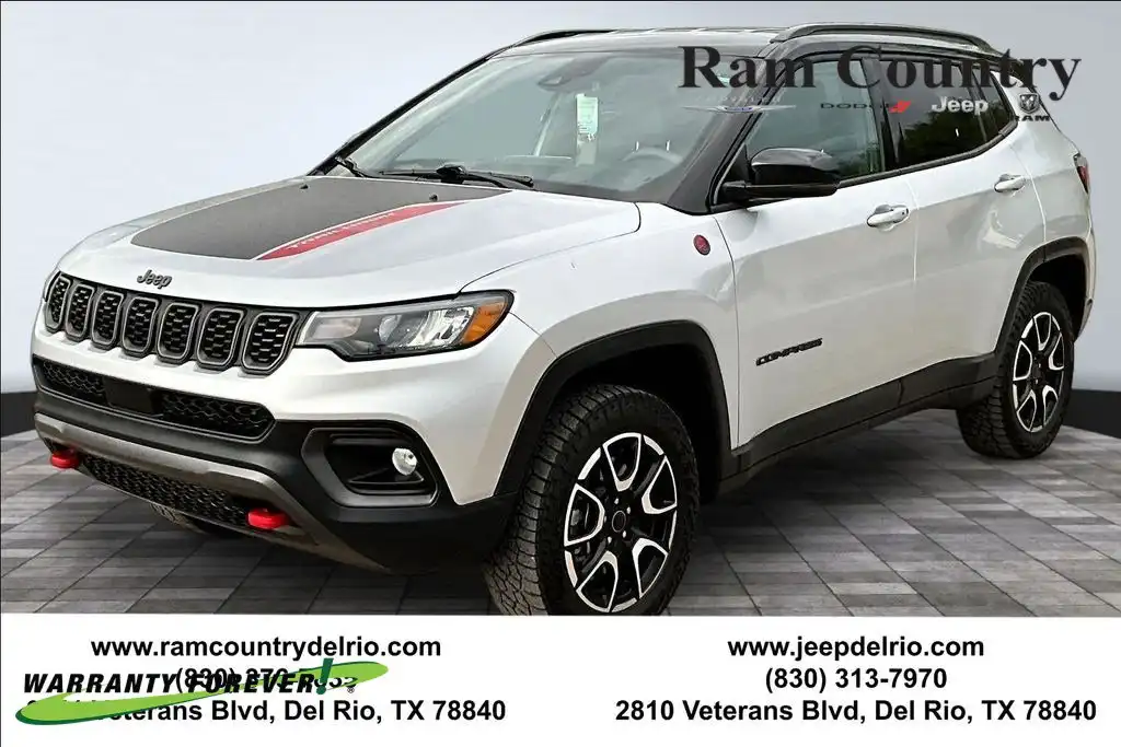 2025 Jeep Compass Trailhawk 4X4's photo