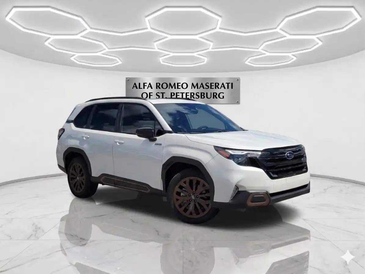 2025 Subaru Forester Sport Hybrid's photo