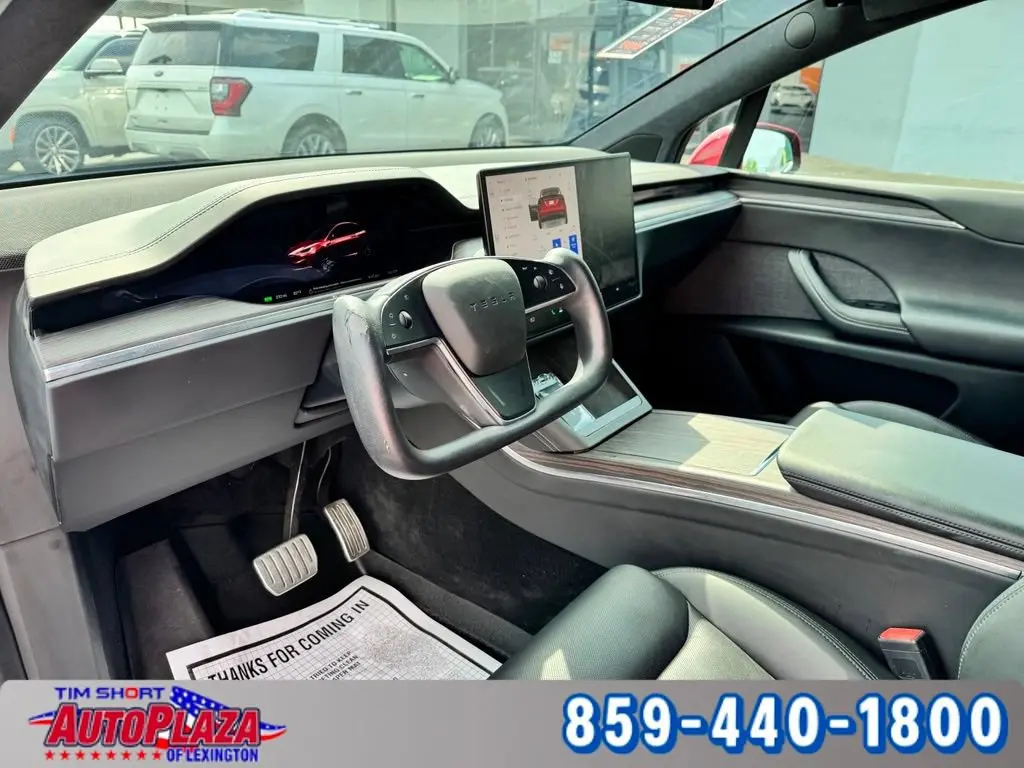 2023 Tesla Model X Long Range photo 3