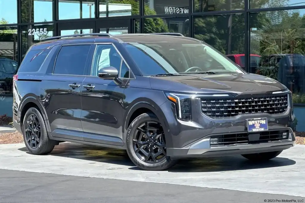 2025 Kia Sedona SX Prestige's photo
