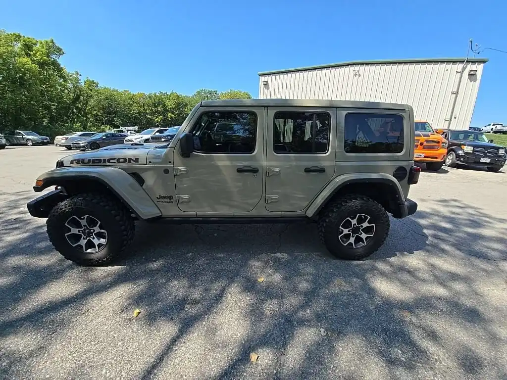 2022 Jeep Wrangler Rubicon's photo