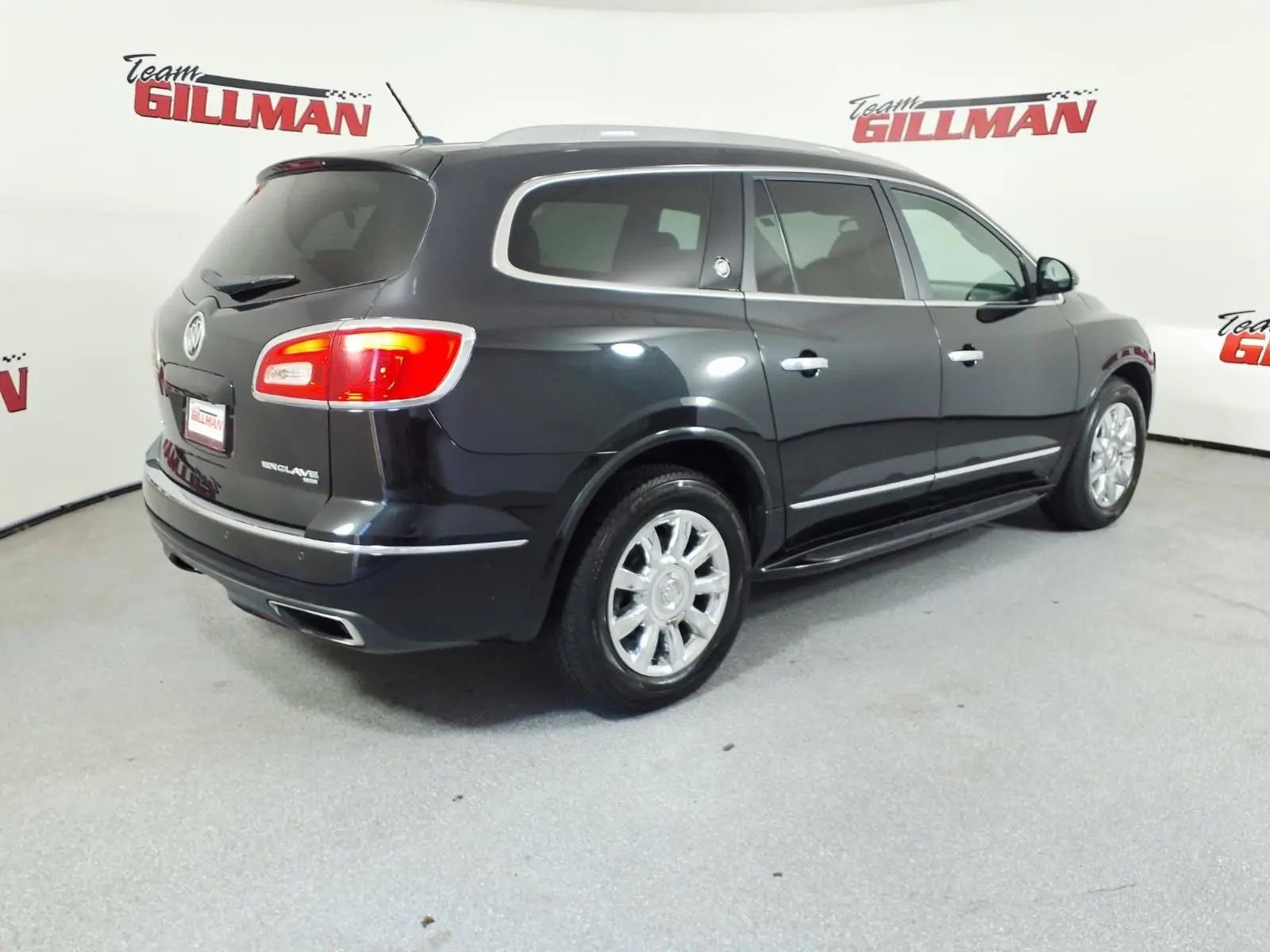 2015 Buick Enclave Leather AWD photo 3
