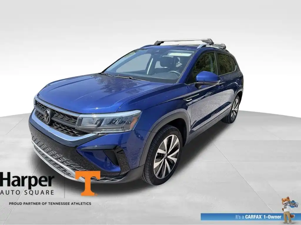 2023 Volkswagen Taos 1.5T SE's photo