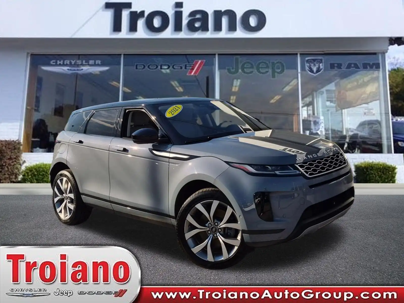 2021 Land Rover Range Rover Evoque SE's photo