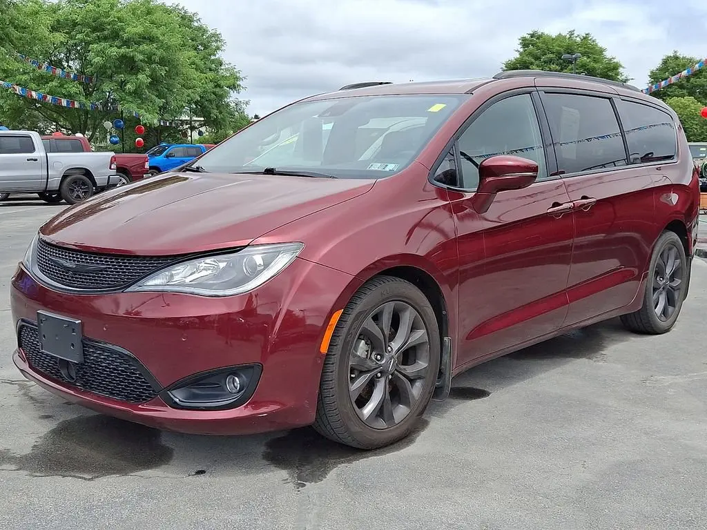 Vehicle Image 2