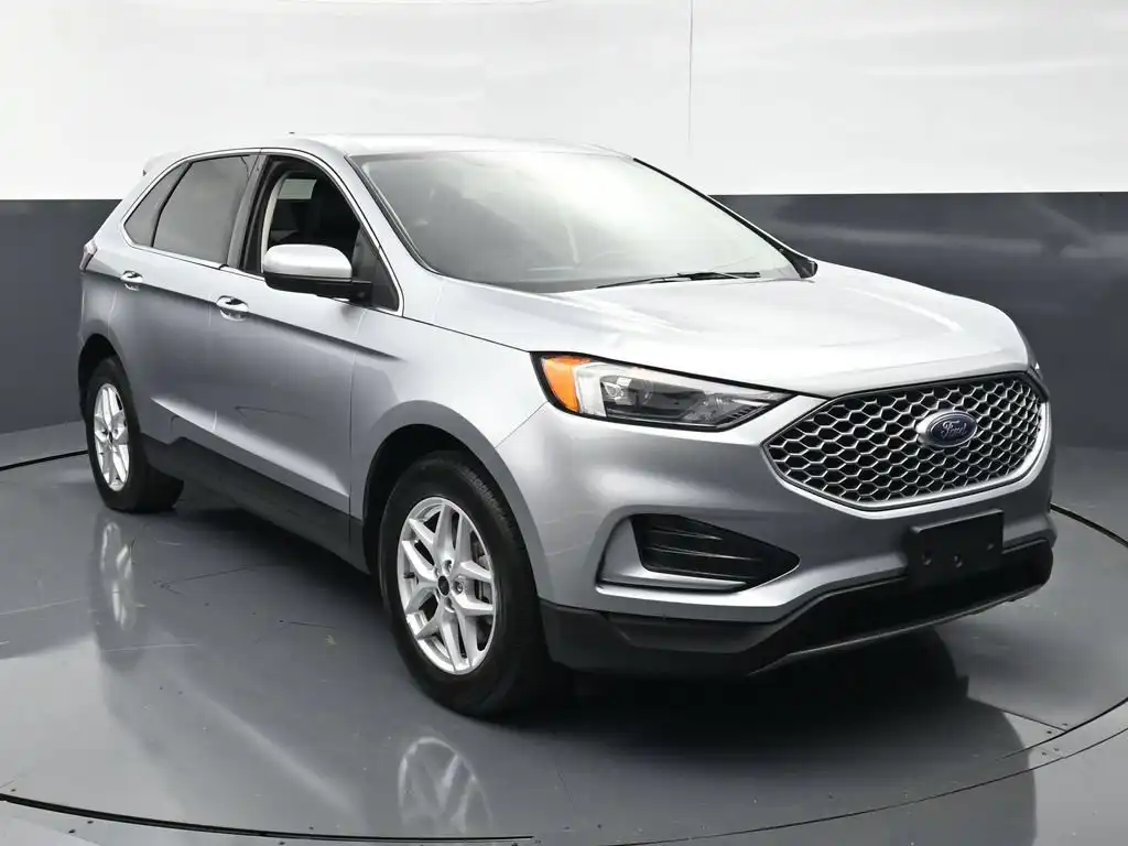 2023 Ford Edge SEL AWD's photo