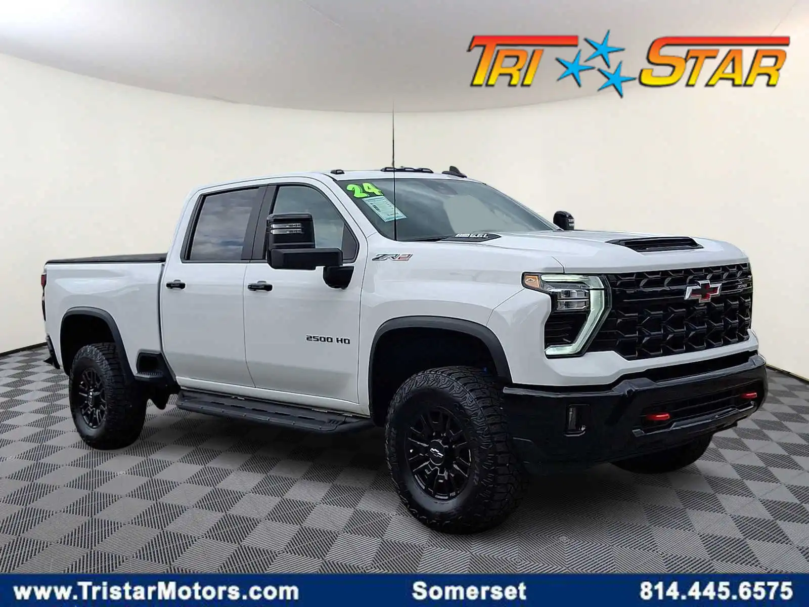 2024 Chevrolet Silverado HD ZR2 4WD Crew Cab Standard Box's photo