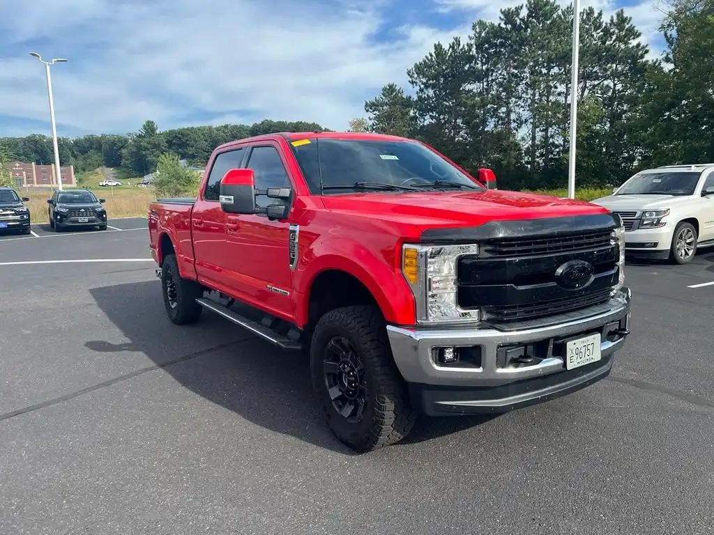 2017 Ford F-250 Lariat 4WD Crew Cab 6-3/4' Box's photo