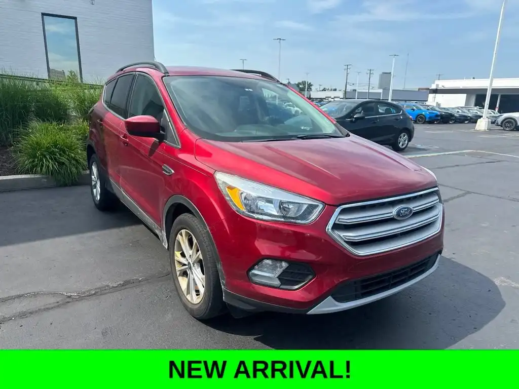 2018 Ford Escape SE's photo