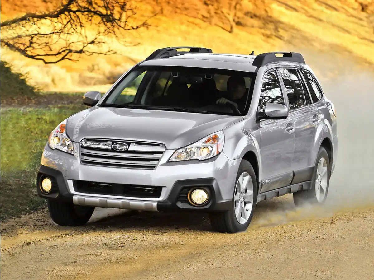 2013 Subaru Outback 2.5i Premium CVT PZEV's photo