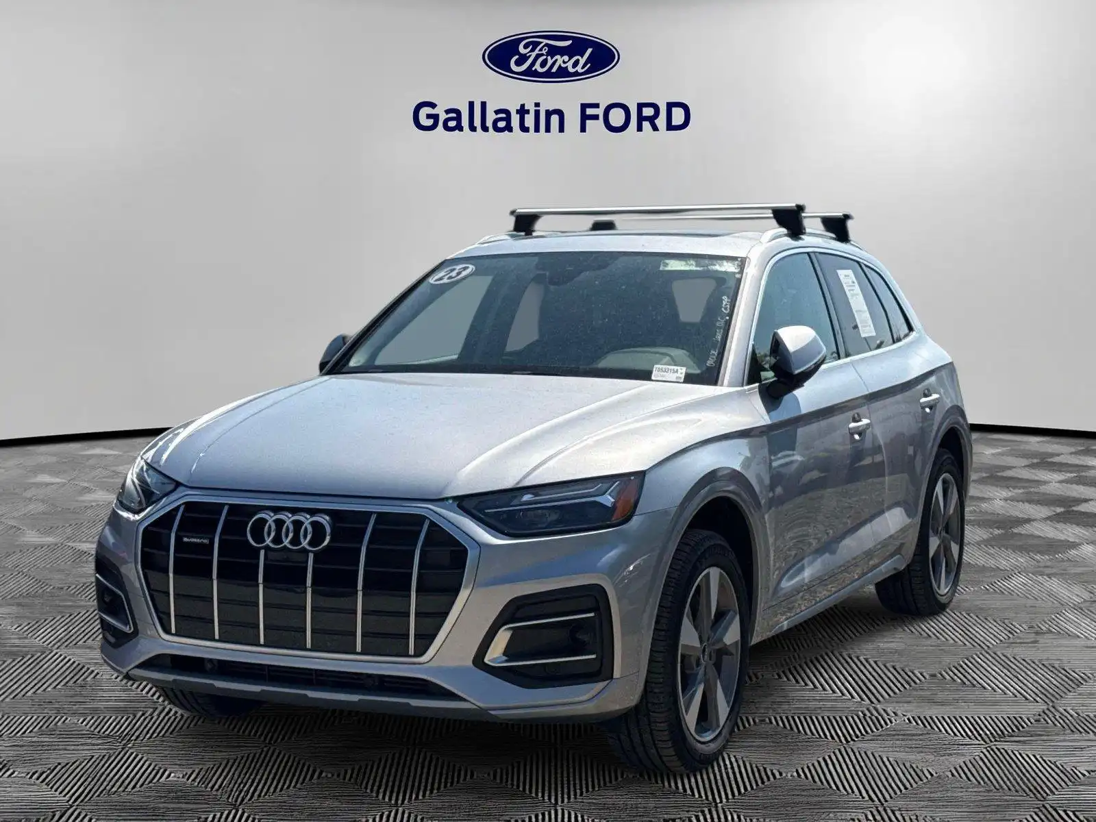 2023 Audi Q5 40 Premium Plus's photo