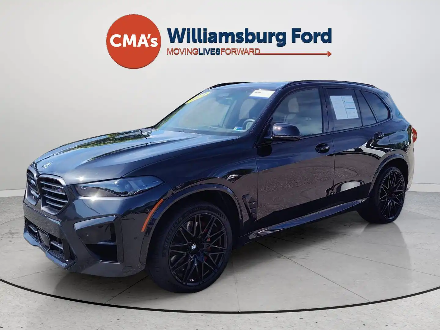 2024 BMW X5 M Competition's photo
