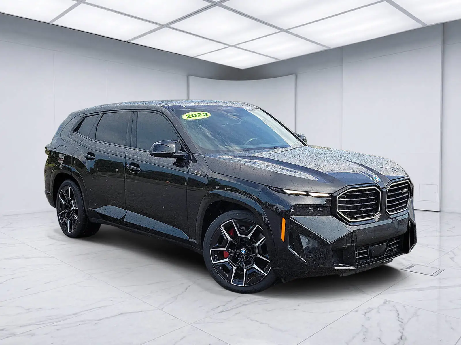 2023 BMW XM Base photo 1