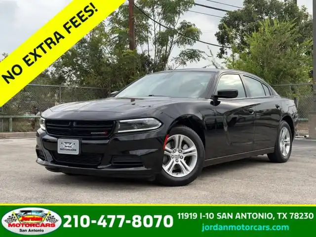2023 Dodge Charger SXT's photo