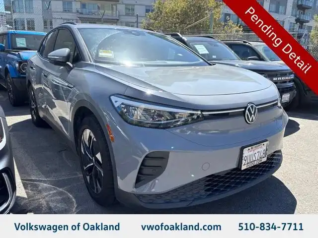 2022 Volkswagen ID.4 PRO's photo