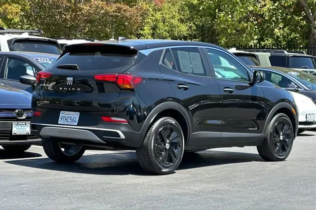 2025 Buick Encore GX Preferred photo 3