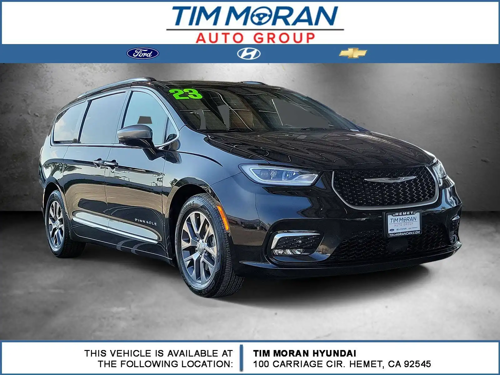 2023 Chrysler Pacifica Hybrid Pinnacle Hybrid's photo