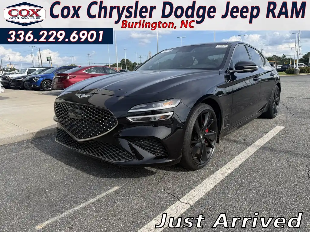 2023 Genesis G70 3.3T Standard's photo