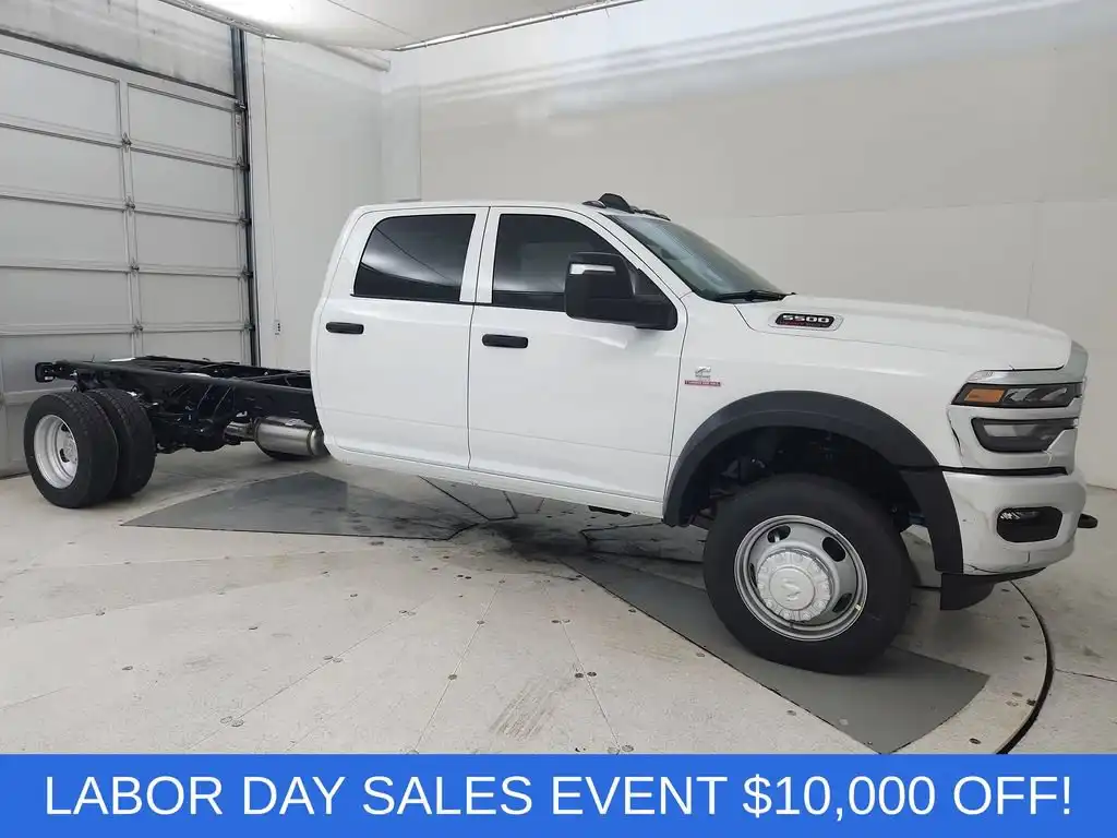 2026 RAM 5500 Big Horn 4WD Crew Cab DRW 197" WB's photo
