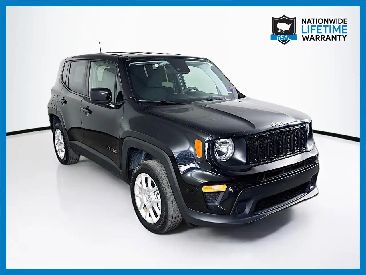 2023 Jeep Renegade Latitude 4x4's photo