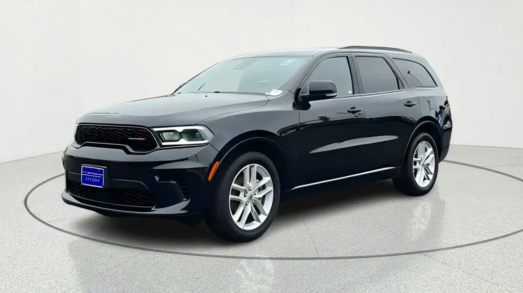 2024 Dodge Durango GT Plus RWD photo 3