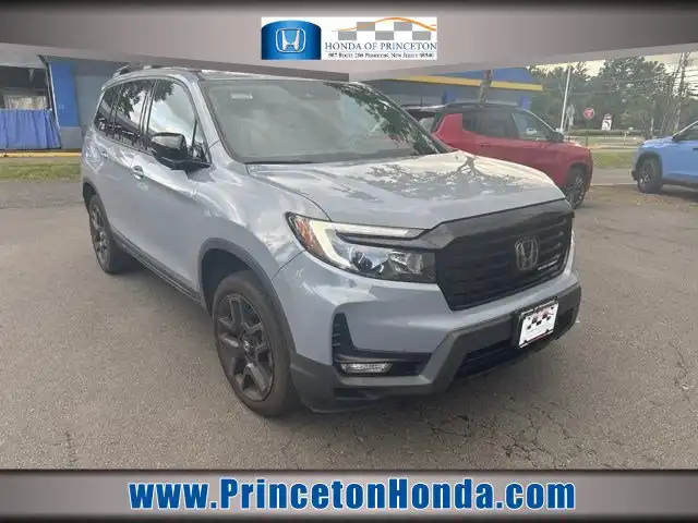 2024 Honda Passport 3.5 Black Edition 4WD Auto's photo