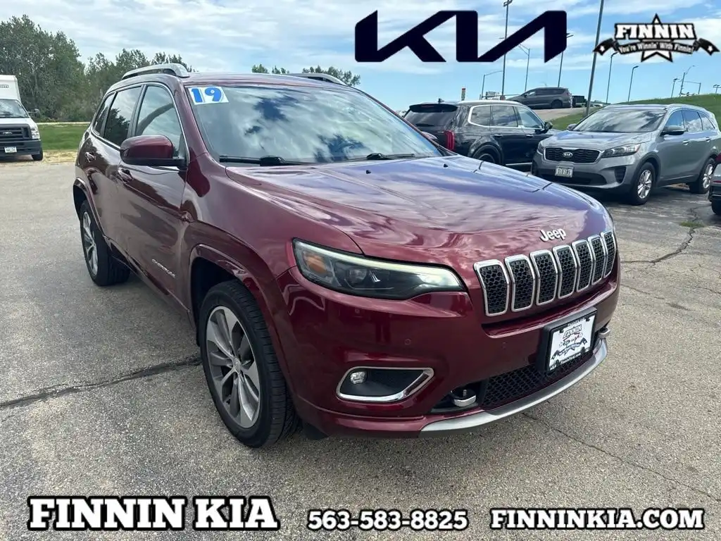 2019 Jeep Cherokee Overland 4WD's photo