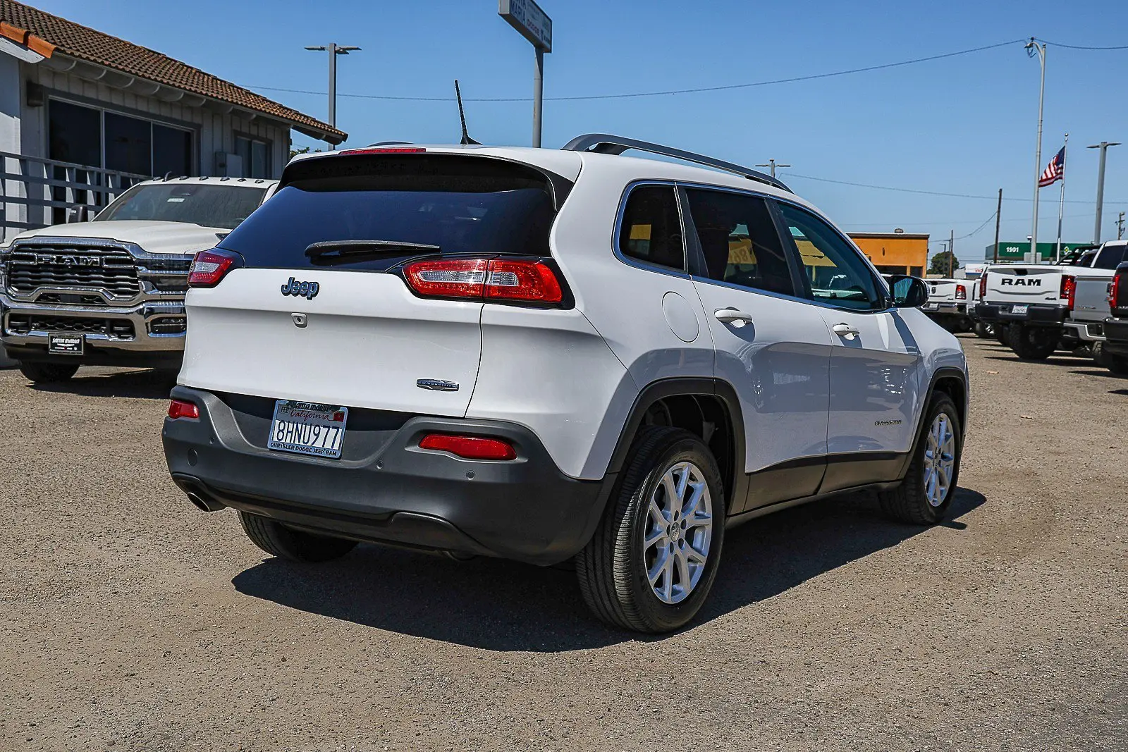 2018 Jeep Cherokee Latitude Plus photo 4
